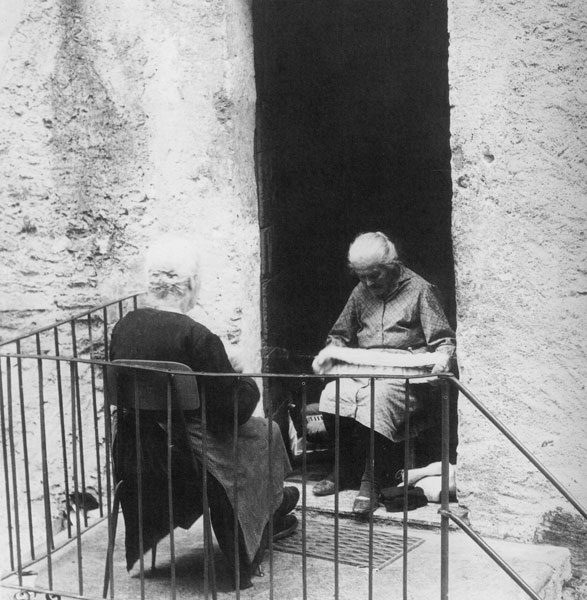 Momenti di vita familiare e sociale