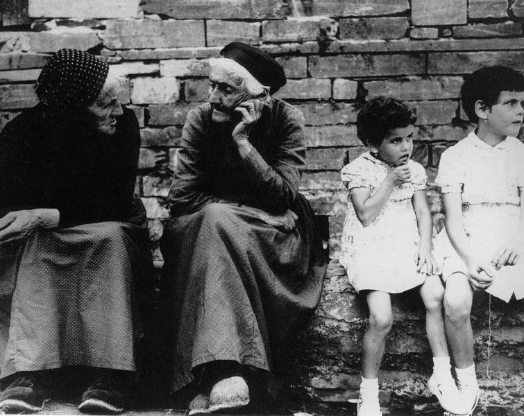 Momenti di vita familiare e sociale